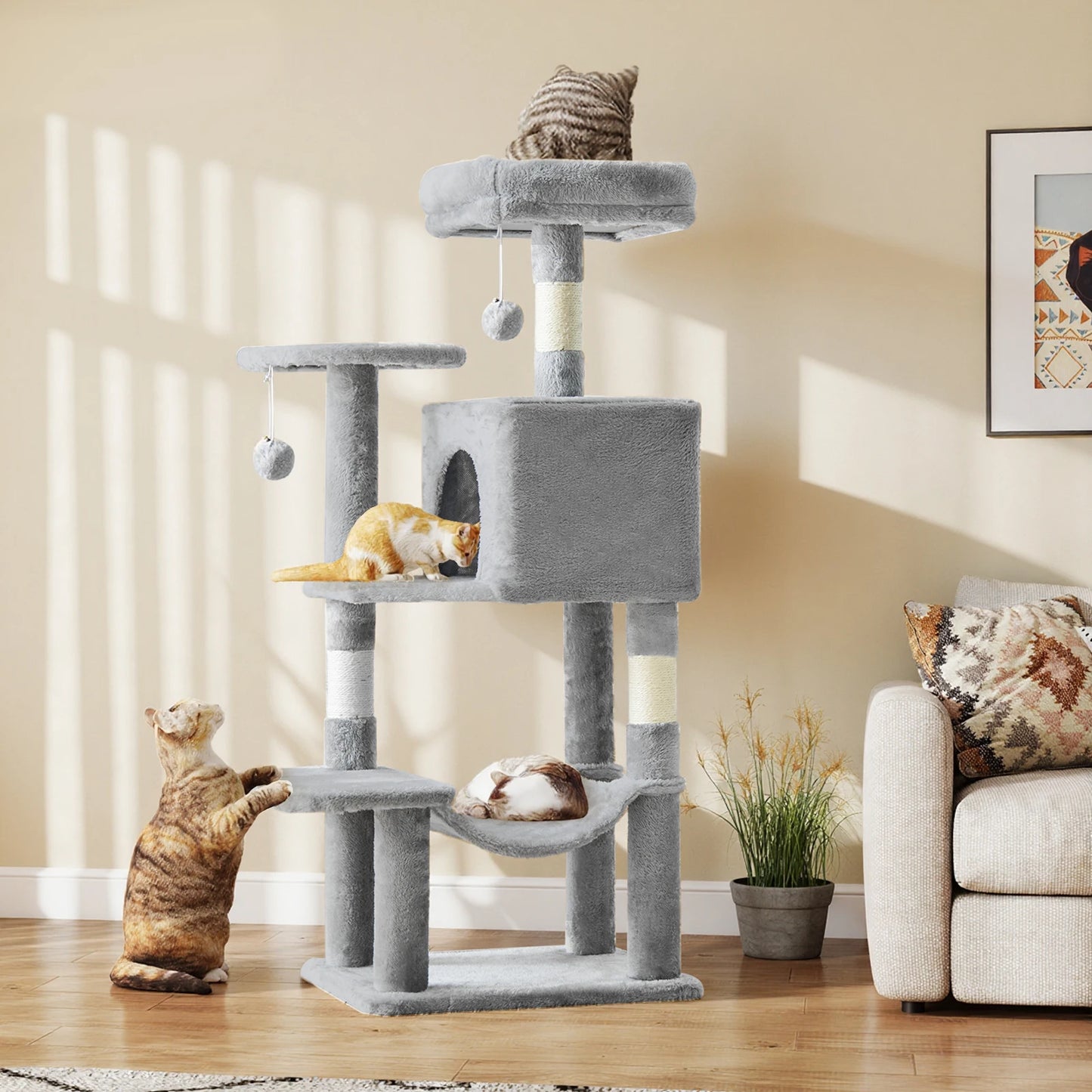 Tall Multi-Cat Climbing Tower w/Scratching Posts